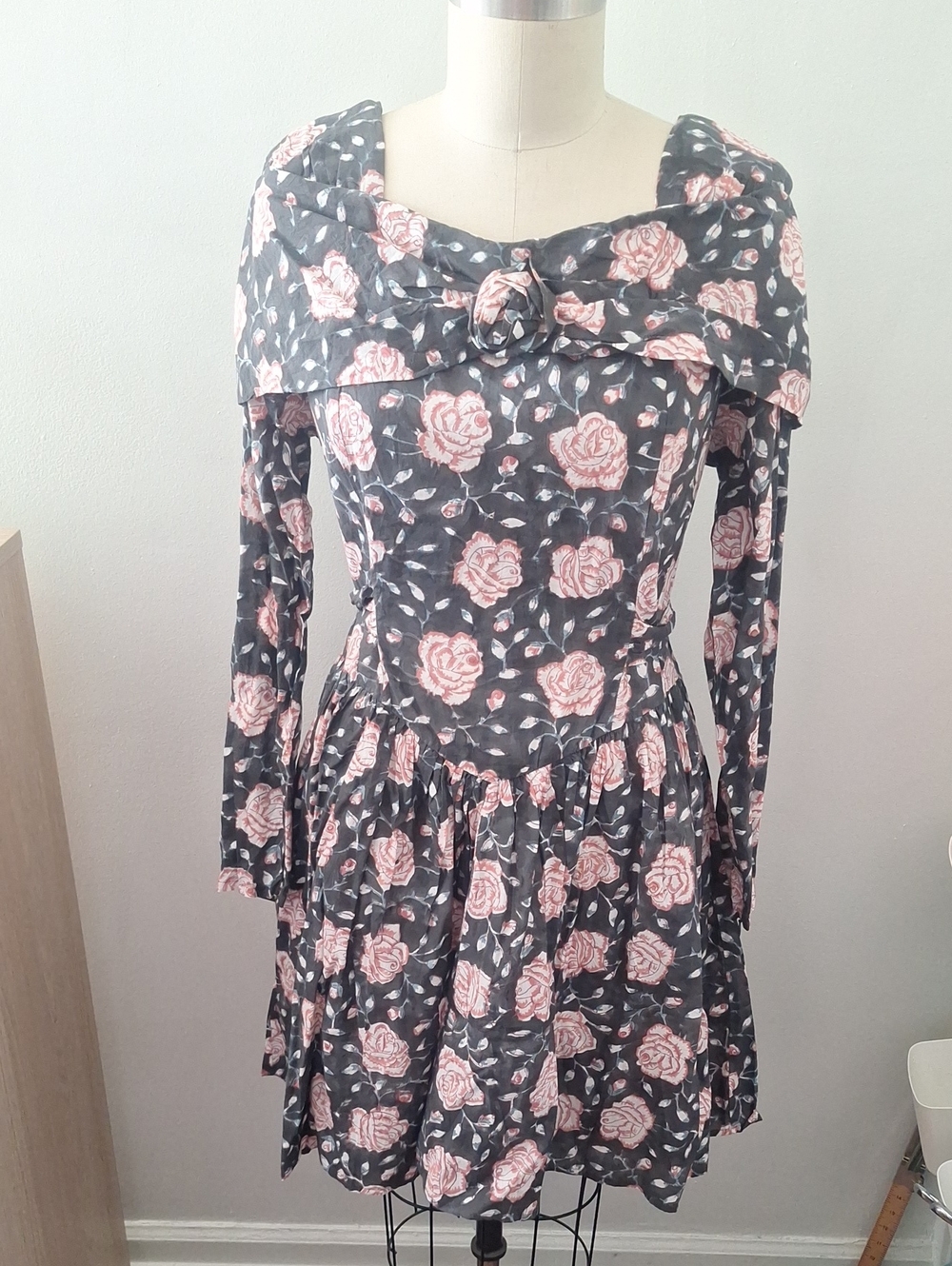 NWT Batsheva Gray And Pink Floral Dress